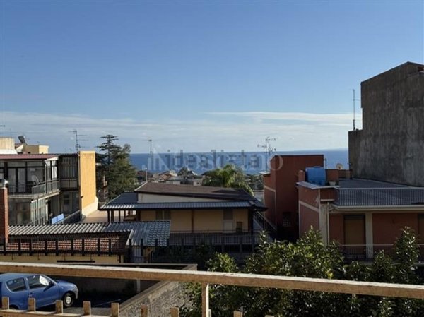 appartamento in vendita a Catania in zona Ognina