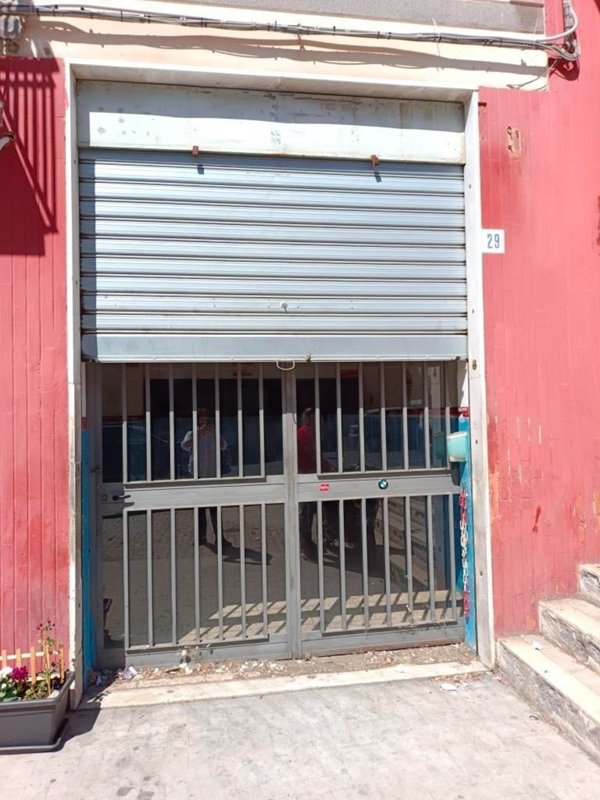 negozio in vendita a Catania in zona Centro Storico