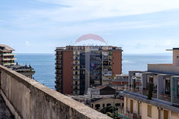 appartamento in vendita a Catania in zona Picanello