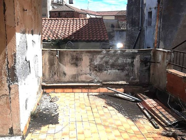 casa indipendente in vendita a Catania in zona Centro Storico