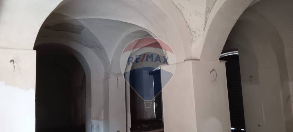 negozio in vendita a Catania in zona Centro Storico