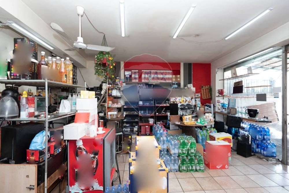 negozio in vendita a Catania in zona San Nullo