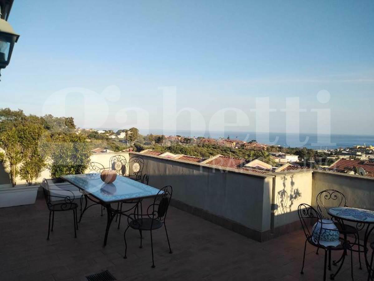 appartamento in vendita a Catania in zona Picanello