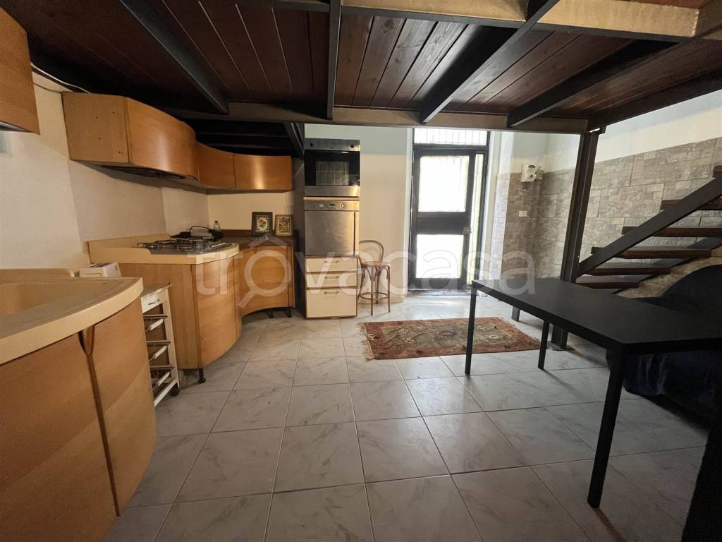 casa indipendente in vendita a Catania in zona Centro Storico