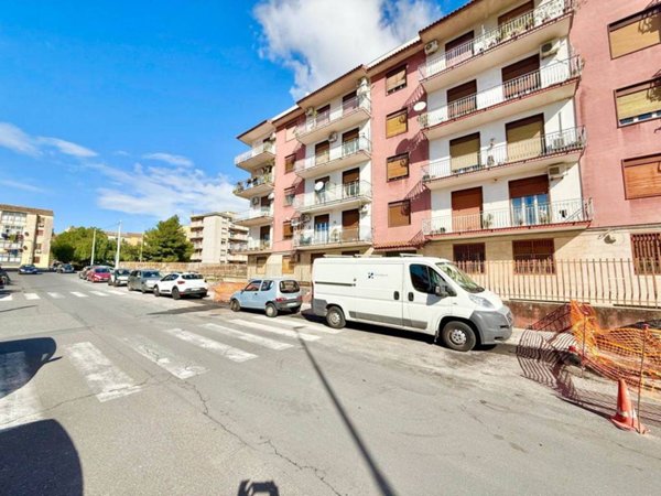 appartamento in vendita a Catania in zona Canalicchio