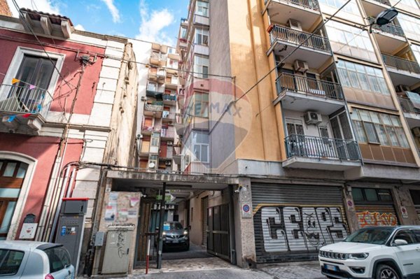 appartamento in vendita a Catania in zona Centro Storico