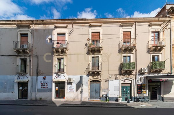 appartamento in vendita a Catania in zona Centro Storico