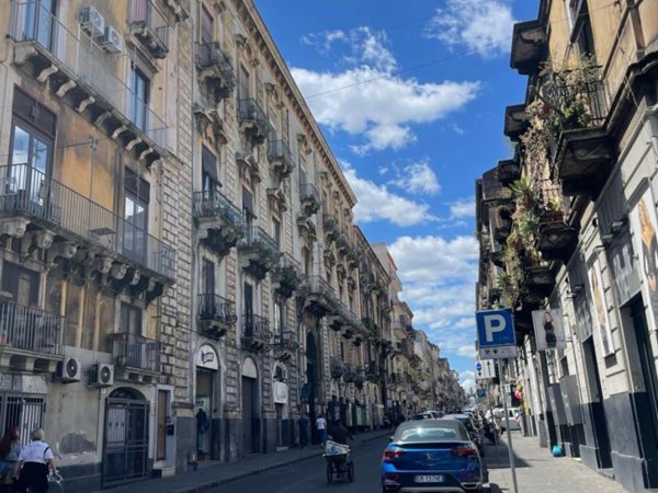appartamento in vendita a Catania in zona Centro Storico