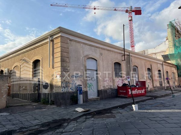intera palazzina in vendita a Catania