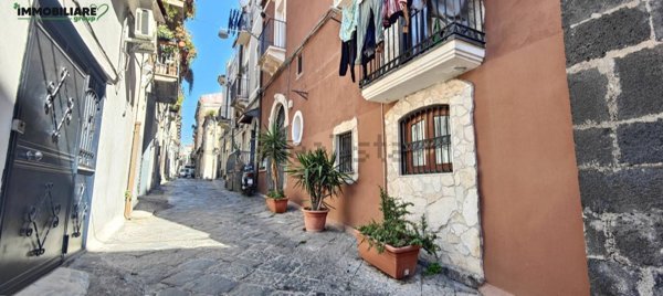 appartamento in vendita a Catania in zona Centro Storico