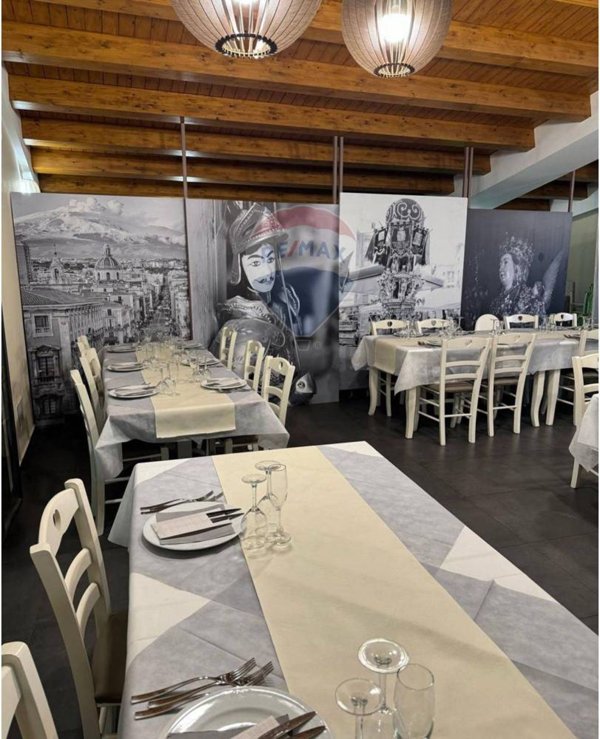 negozio in vendita a Catania in zona Centro Storico