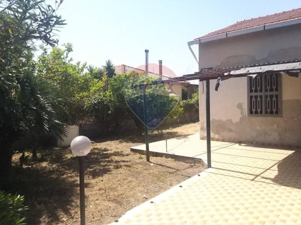 casa indipendente in vendita a Catania in zona Fontanarossa