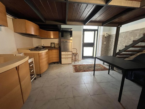 casa indipendente in vendita a Catania in zona Centro Storico