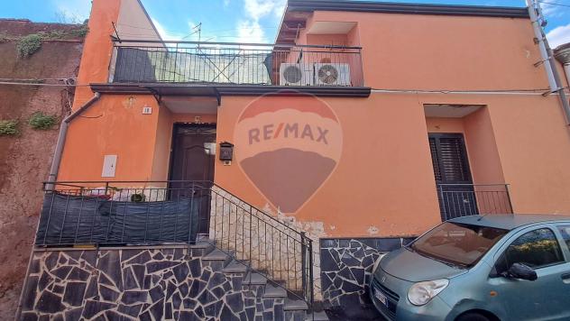 casa indipendente in vendita a Catania in zona Cibali