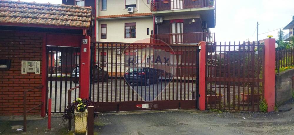 locale di sgombero in vendita a Catania in zona Trappeto