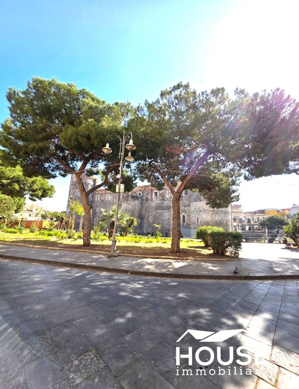 appartamento in vendita a Catania in zona Centro Storico