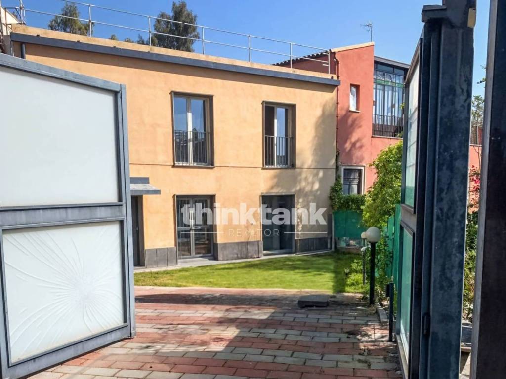 casa indipendente in vendita a Catania in zona Cibali