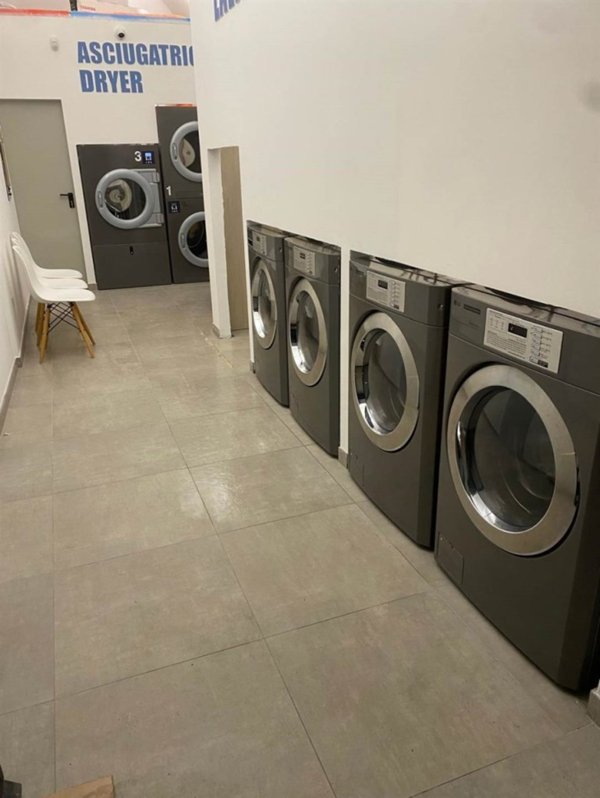 negozio in vendita a Catania