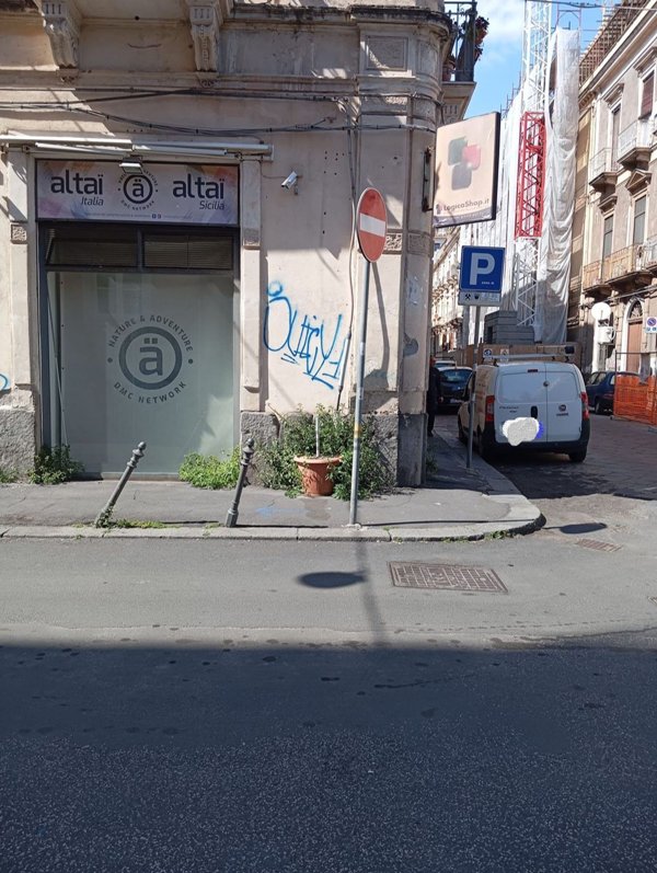 negozio in vendita a Catania