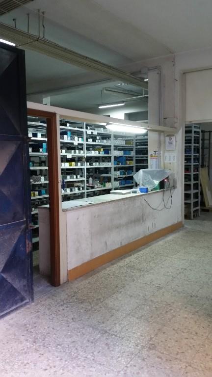 locale commerciale in vendita a Catania