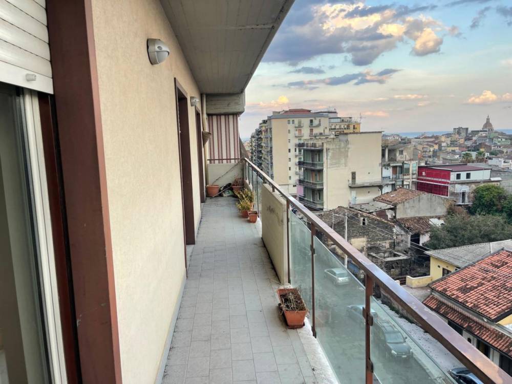 appartamento in vendita a Catania in zona Centro Storico