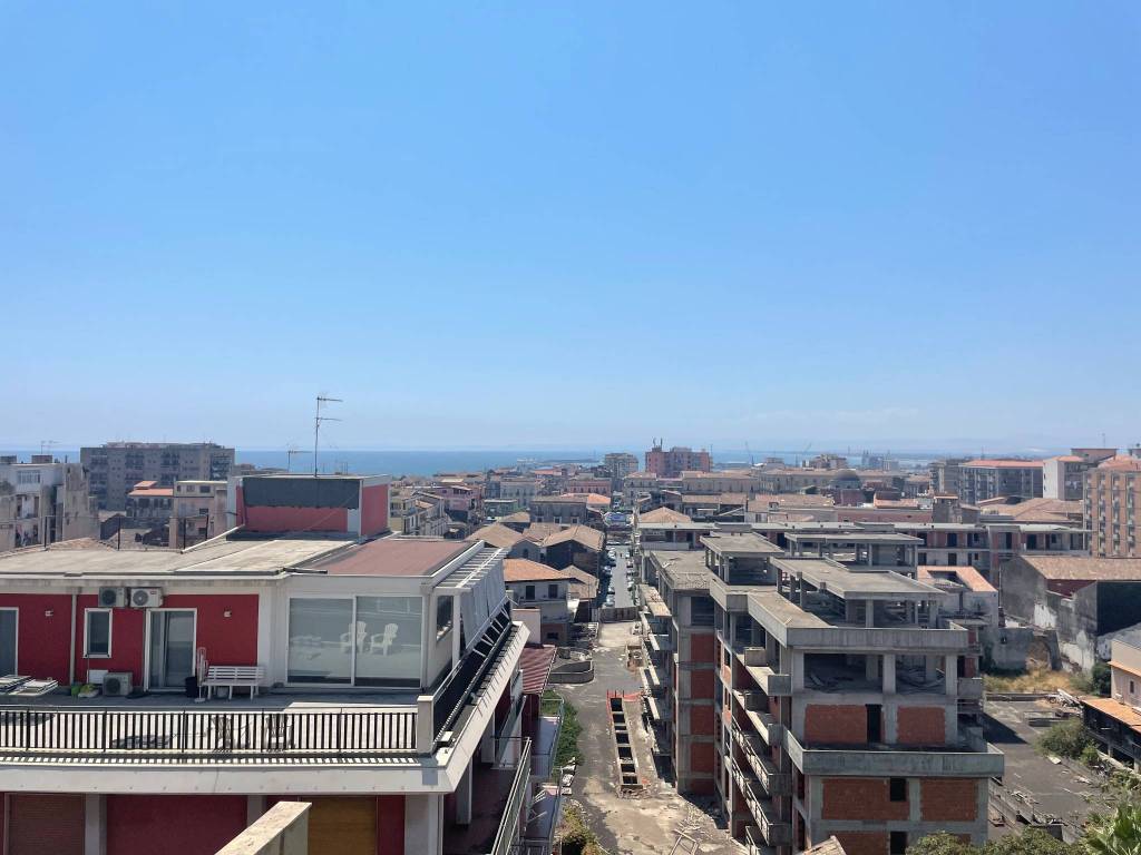 appartamento in vendita a Catania in zona Centro Storico