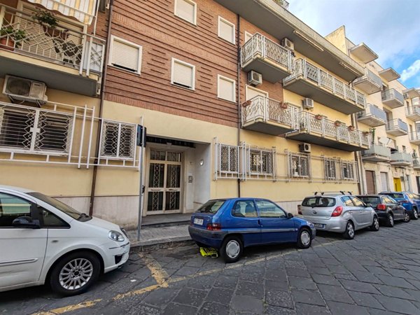 appartamento in vendita a Catania in zona Ognina