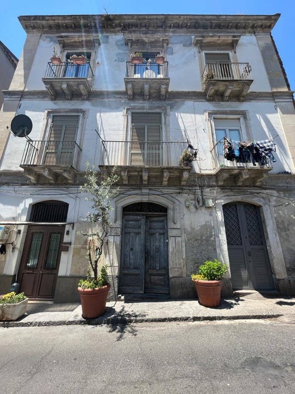 appartamento in vendita a Catania in zona Centro Storico