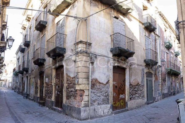 appartamento in vendita a Catania in zona Centro Storico