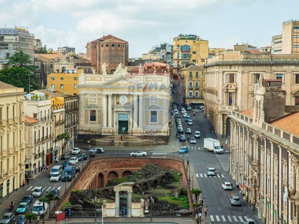 appartamento in vendita a Catania in zona Centro Storico