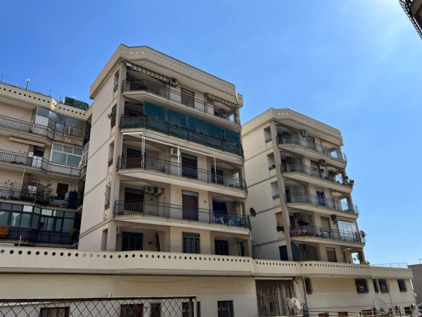 appartamento in vendita a Catania in zona Centro Storico