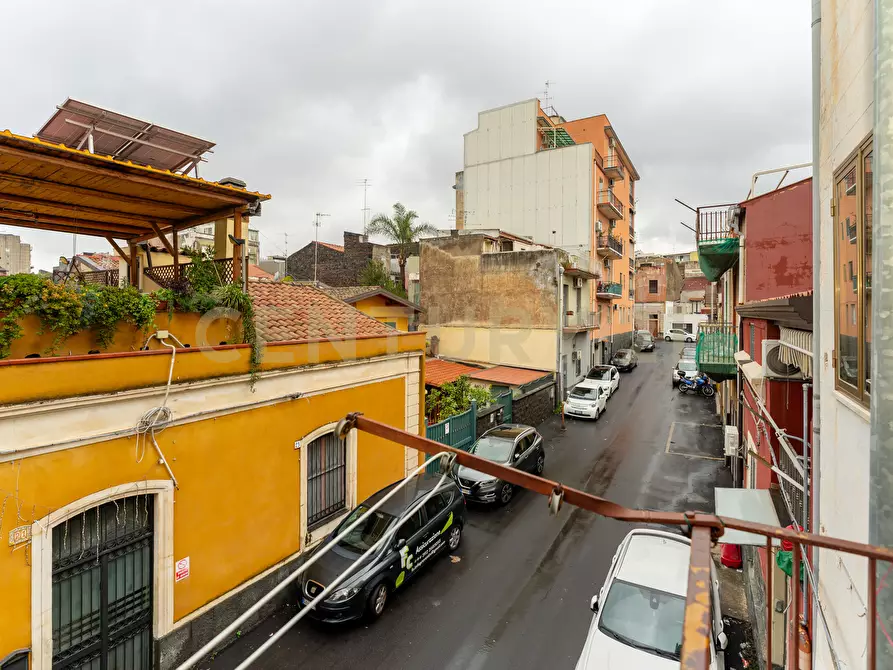 appartamento in vendita a Catania in zona Picanello