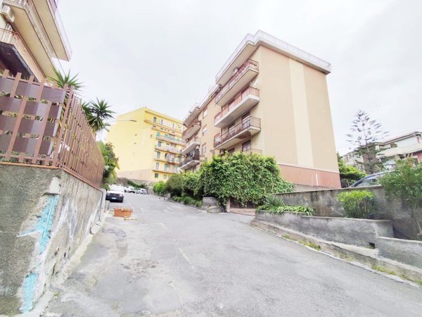appartamento in vendita a Catania in zona Barriera del Bosco