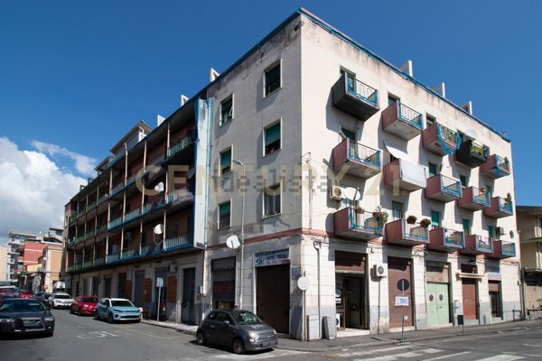 appartamento in vendita a Catania in zona Picanello