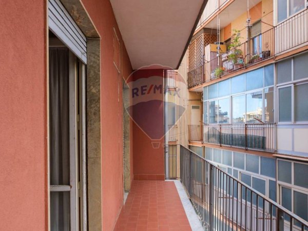 appartamento in vendita a Catania in zona Picanello