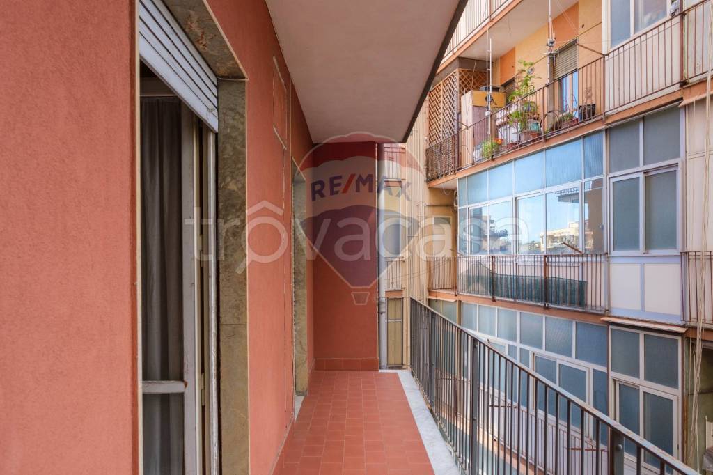 appartamento in vendita a Catania in zona Picanello