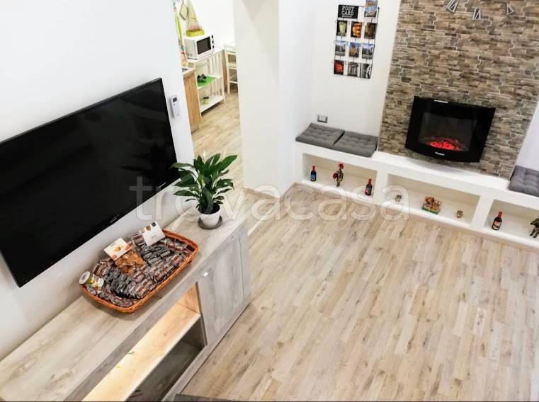 appartamento in vendita a Catania in zona Villaggio Sant'Agata