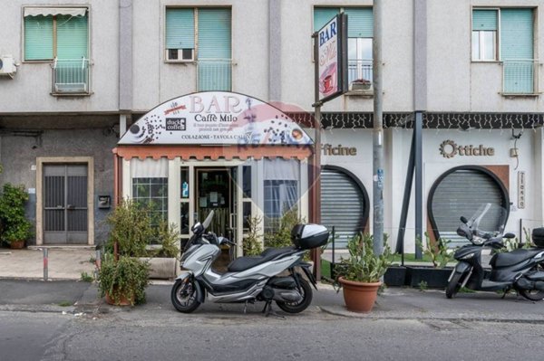 locale commerciale in vendita a Catania