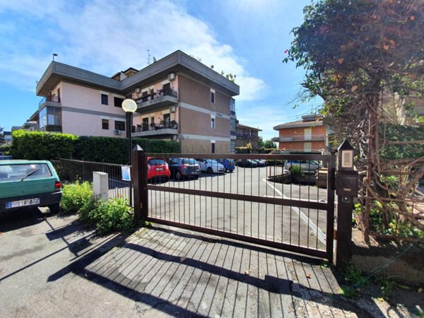 appartamento in vendita a Catania in zona Canalicchio