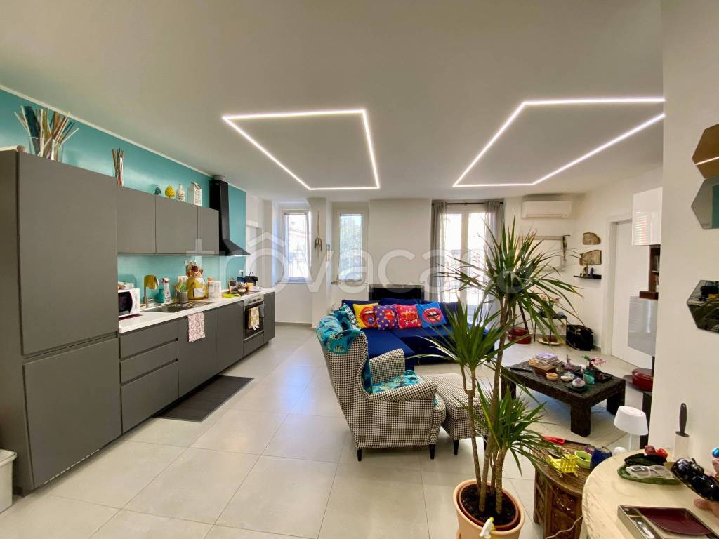 appartamento in vendita a Catania in zona Centro Storico