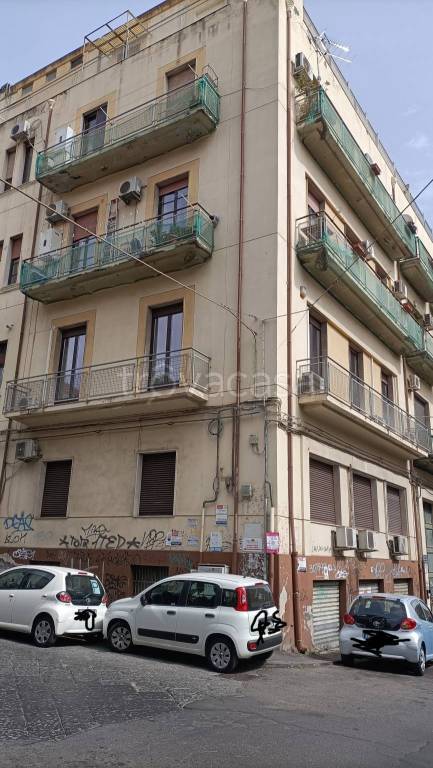 appartamento in vendita a Catania in zona Centro Storico