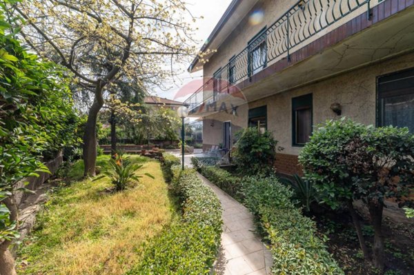 casa indipendente in vendita a Catania in zona Trappeto