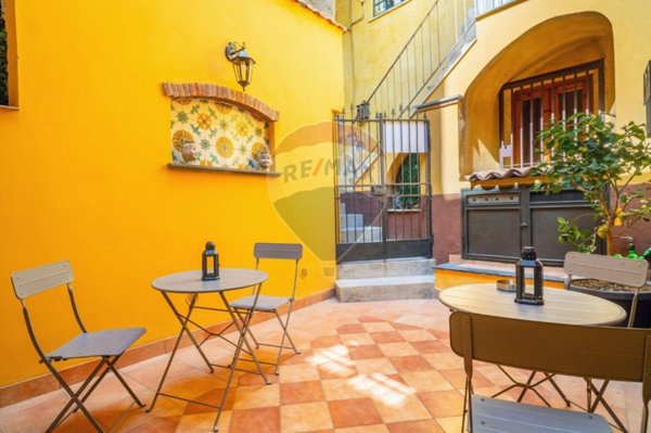 appartamento in vendita a Catania in zona Centro Storico