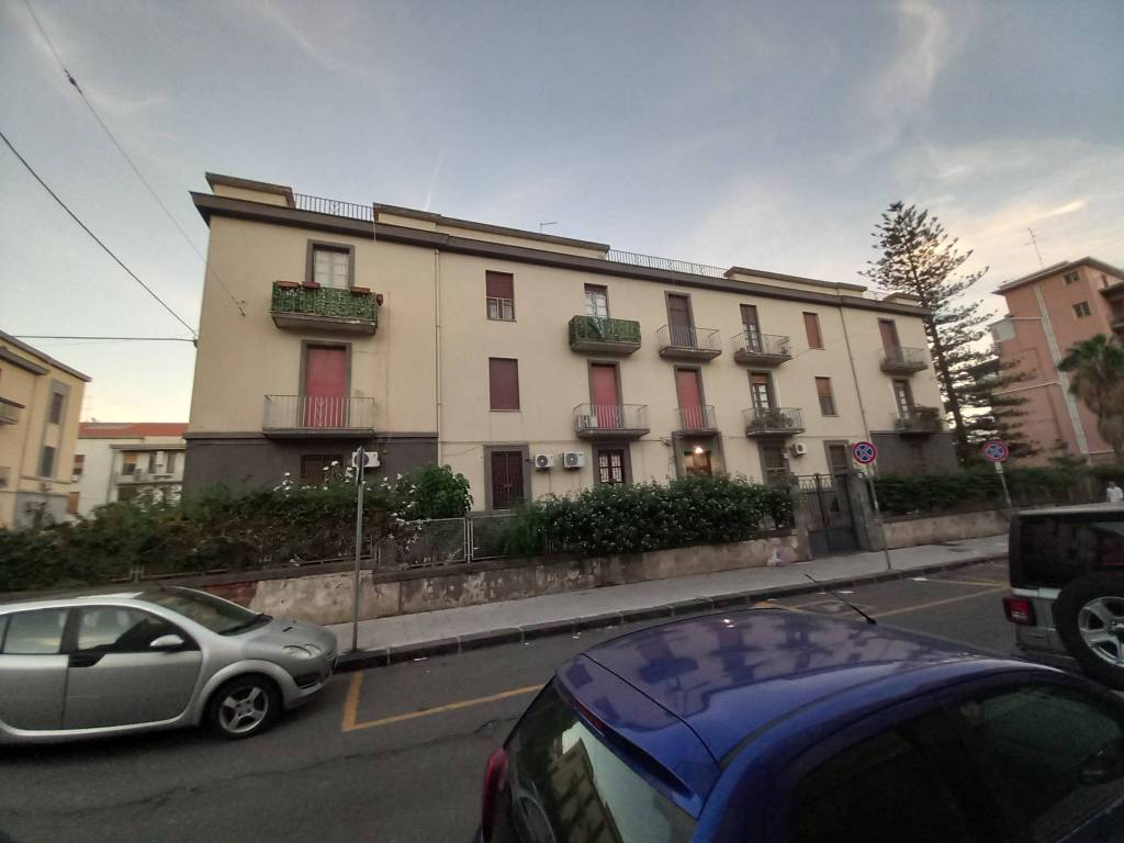 appartamento in vendita a Catania in zona Cibali