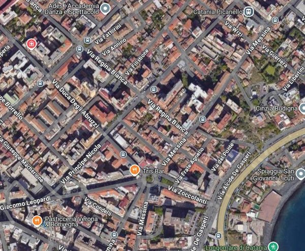 negozio in vendita a Catania in zona Ognina
