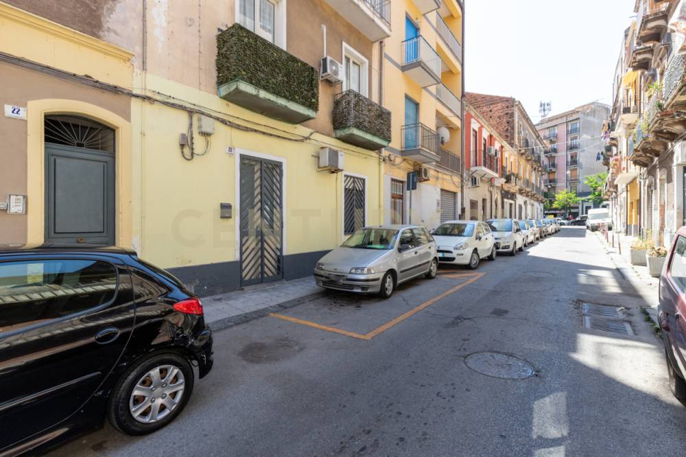 appartamento in vendita a Catania in zona Centro Storico
