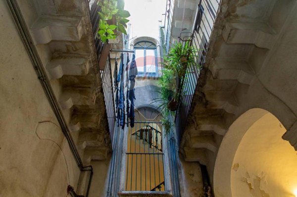 appartamento in vendita a Catania in zona Centro Storico