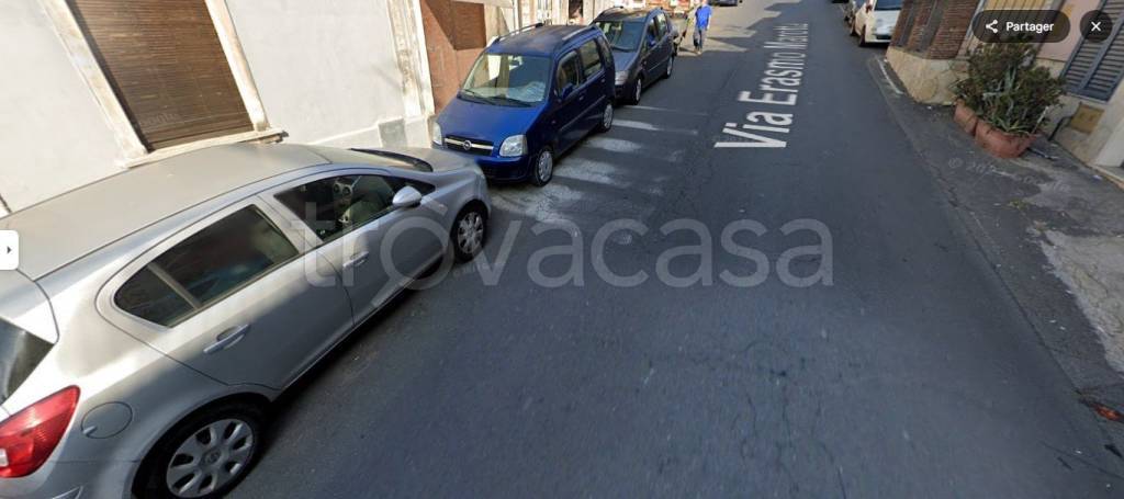 trivano in vendita a Catania in zona Picanello
