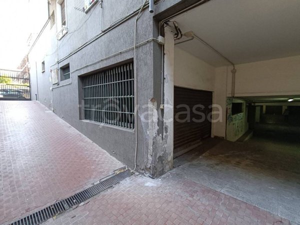 casa indipendente in vendita a Catania