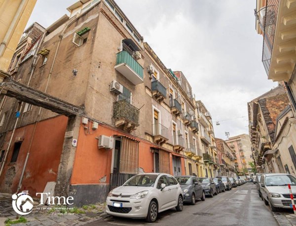 appartamento in vendita a Catania in zona Centro Storico